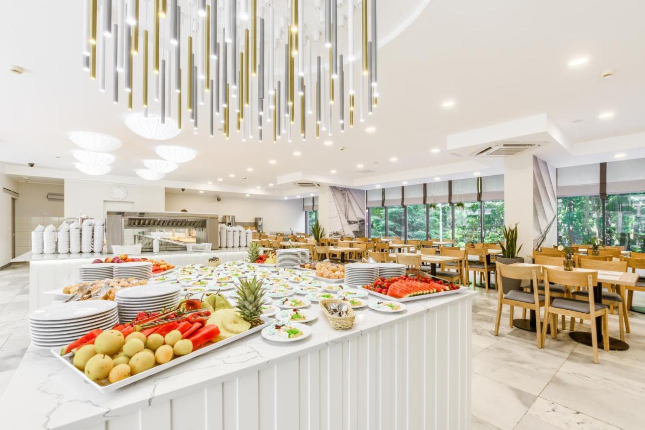 Centrum Zdrowia I Wypoczynku Ikar Kolobrzeg Ngoại thất bức ảnh