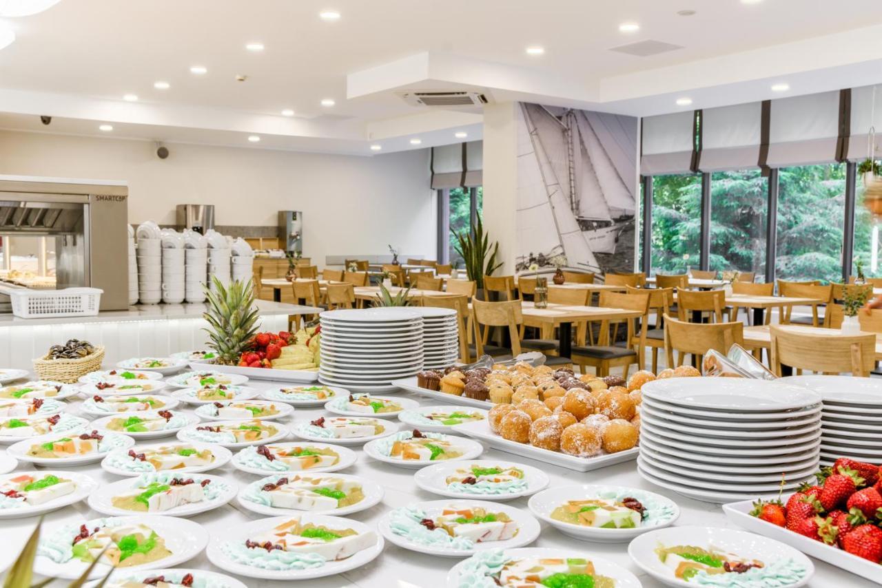 Centrum Zdrowia I Wypoczynku Ikar Kolobrzeg Ngoại thất bức ảnh