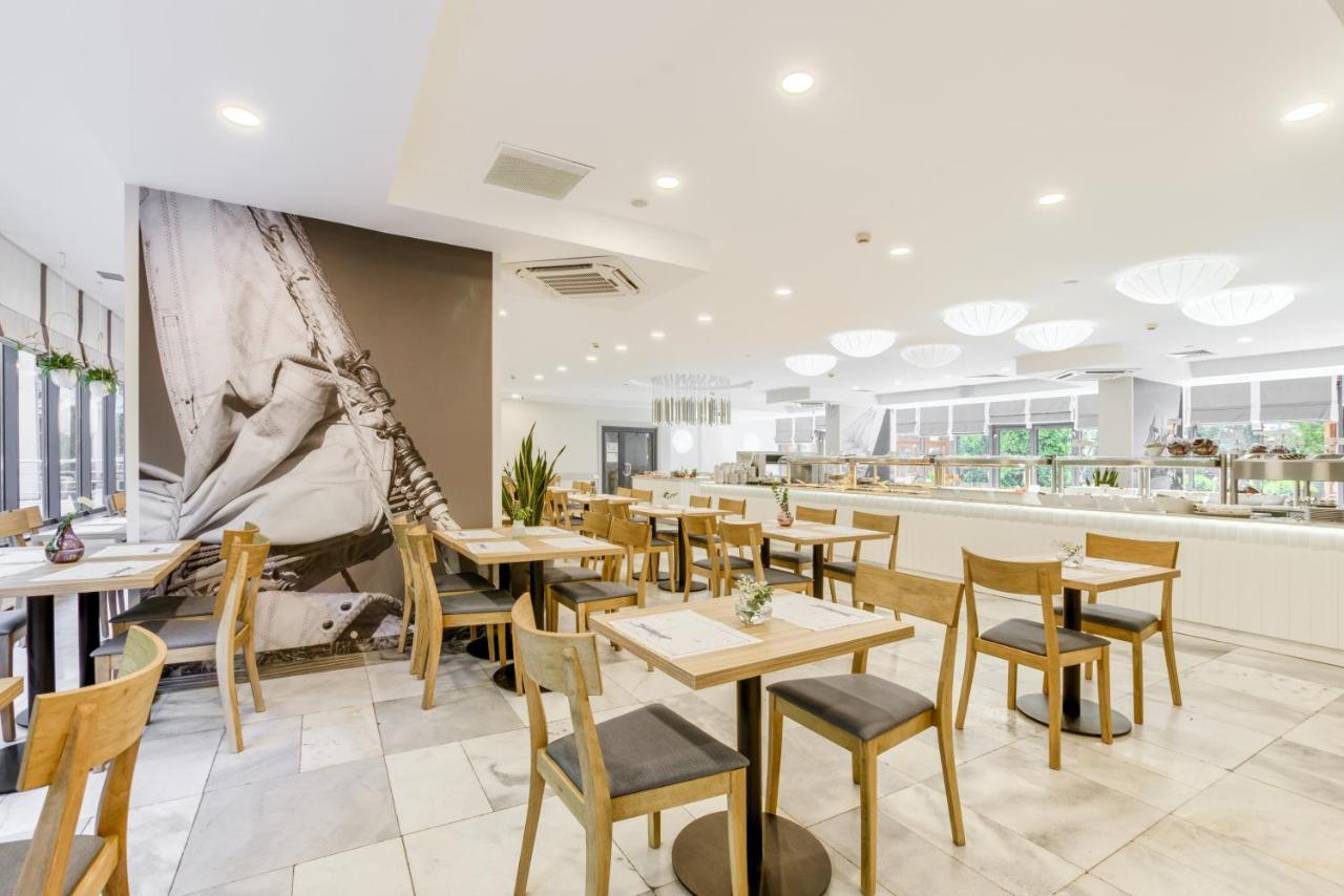 Centrum Zdrowia I Wypoczynku Ikar Kolobrzeg Ngoại thất bức ảnh